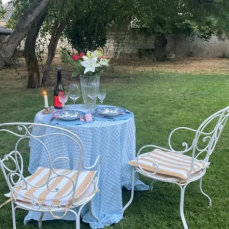 Les Paj Bed & Breakfast
